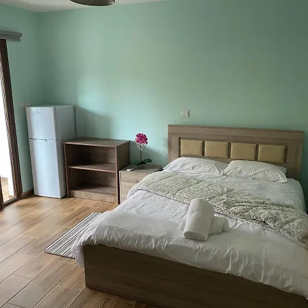 Sz Apartman *